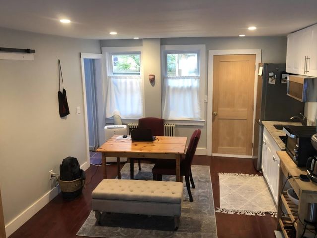36 White 1, Boston, MA 02128