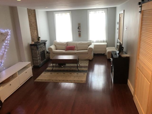 36 White 1, Boston, MA 02128