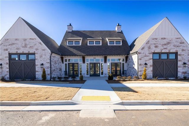 181 High Point Drive, Hoschton, GA 30548
