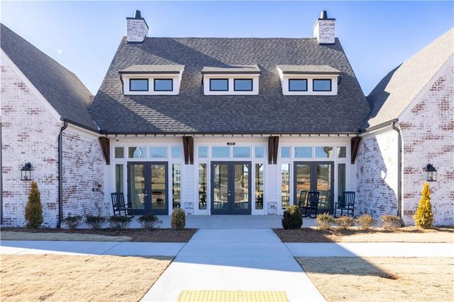 181 High Point Drive, Hoschton, GA 30548