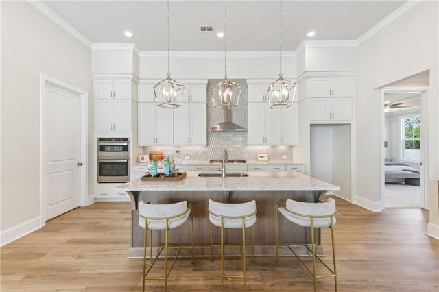 181 High Point Drive, Hoschton, GA 30548