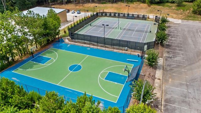 181 High Point Drive, Hoschton, GA 30548
