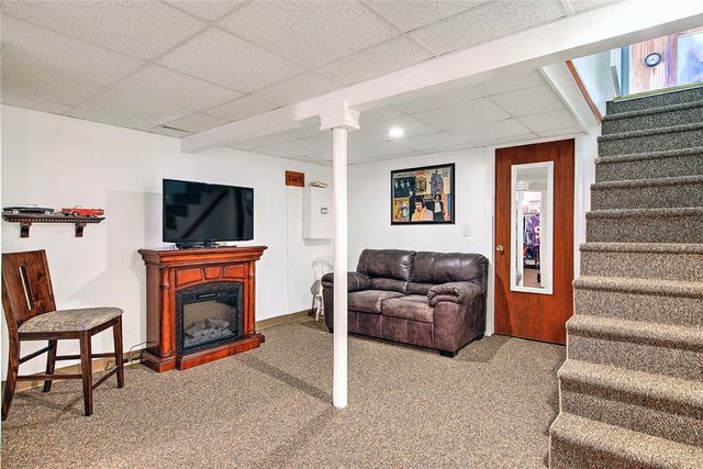 419 George Waterman Road, Johnston, RI 02919