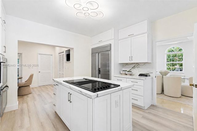 145 W Sunrise Ave, Coral Gables, FL 33133