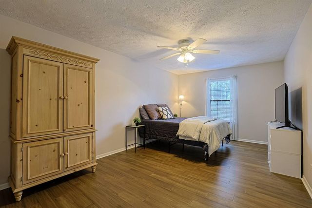 2419 Palmeadow Drive, Crestview Hills, KY 41017
