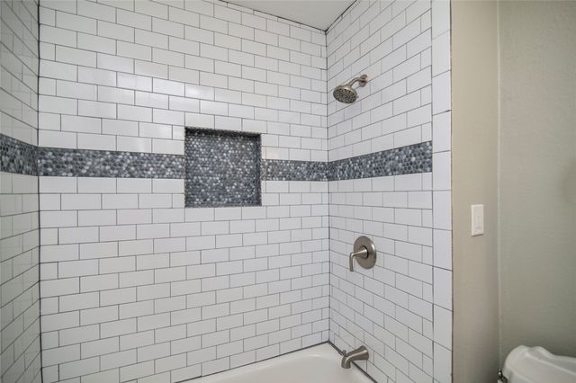 2429 Stephen Lee Drive, Fort Worth, TX 76119