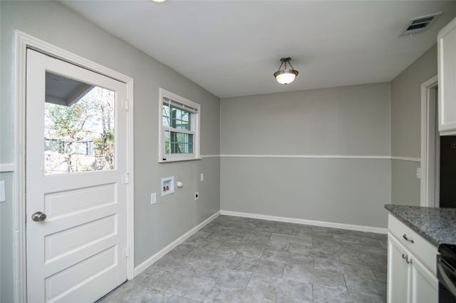 2429 Stephen Lee Drive, Fort Worth, TX 76119