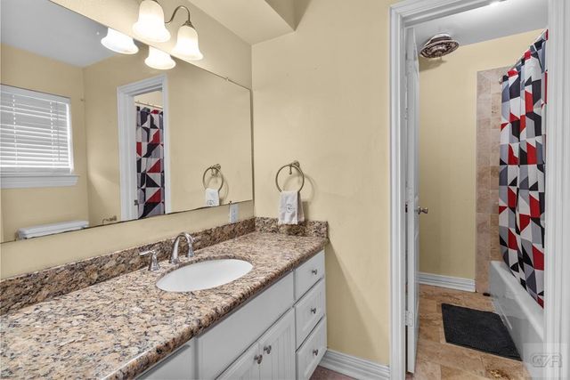 2602 Gerol Court, Galveston, TX 77551