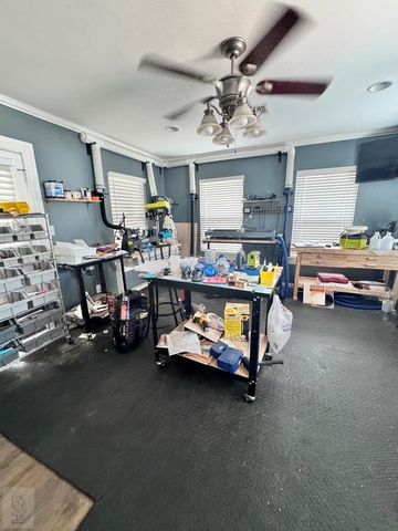 2602 Gerol Court, Galveston, TX 77551