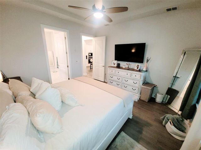 17405 Hattie TRCE, Austin, TX 78738