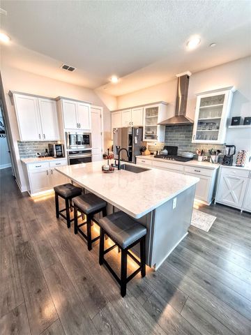 17405 Hattie TRCE, Austin, TX 78738