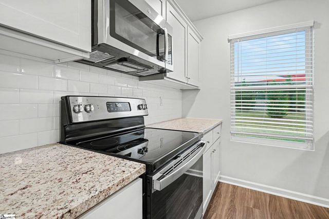 639 Blossom Run Drive, Spartanburg, SC 29307