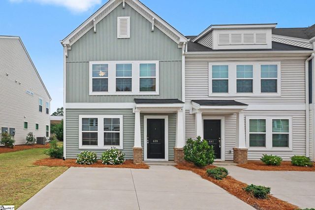 639 Blossom Run Drive, Spartanburg, SC 29307