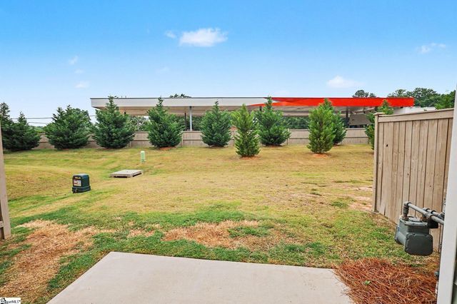 639 Blossom Run Drive, Spartanburg, SC 29307