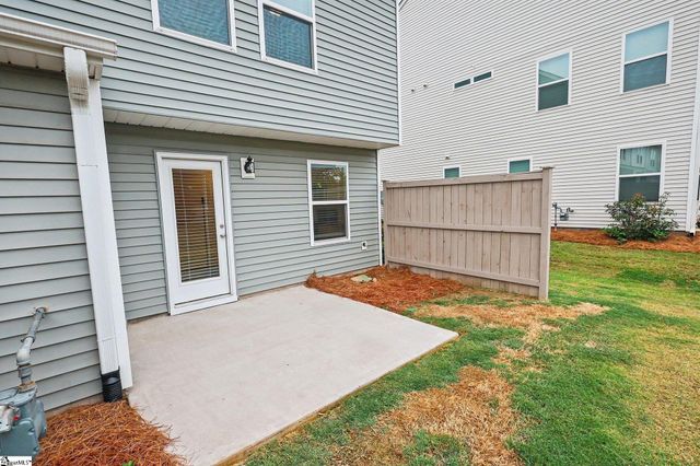 639 Blossom Run Drive, Spartanburg, SC 29307