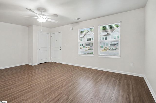 639 Blossom Run Drive, Spartanburg, SC 29307