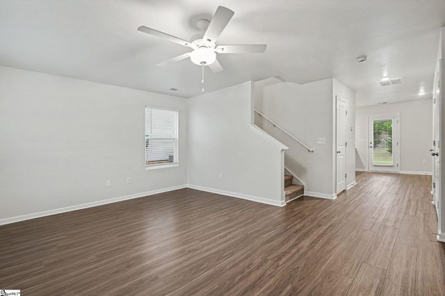 639 Blossom Run Drive, Spartanburg, SC 29307