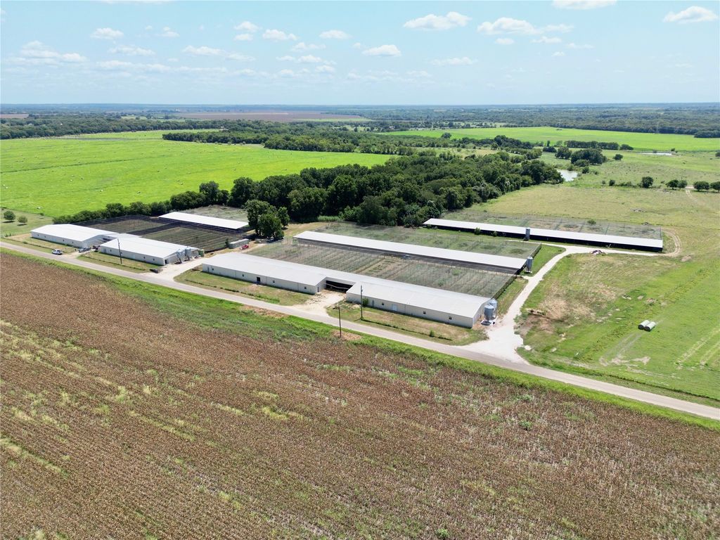 1500 Lumkins Road, Forreston, TX 76041