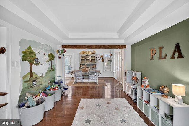 31 FIELDSTONE DR, Bunker Hill, WV 25413