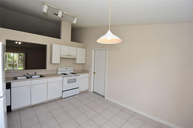 19 BURNING EMBER LANE, Palm Coast, FL 32137