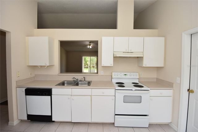 19 BURNING EMBER LANE, Palm Coast, FL 32137