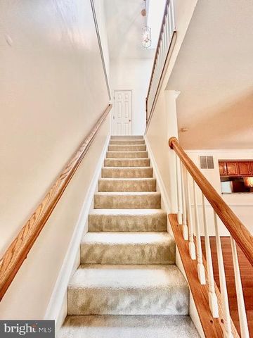 7503 WESTMORE DR, Springfield, VA 22150