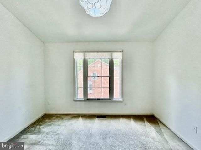 7503 WESTMORE DR, Springfield, VA 22150