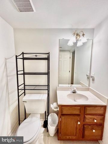 7503 WESTMORE DR, Springfield, VA 22150