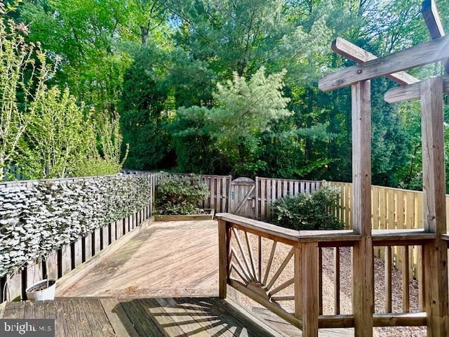 7503 WESTMORE DR, Springfield, VA 22150