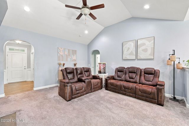 4205 Irwin Drive, Aberdeen, NC 28315