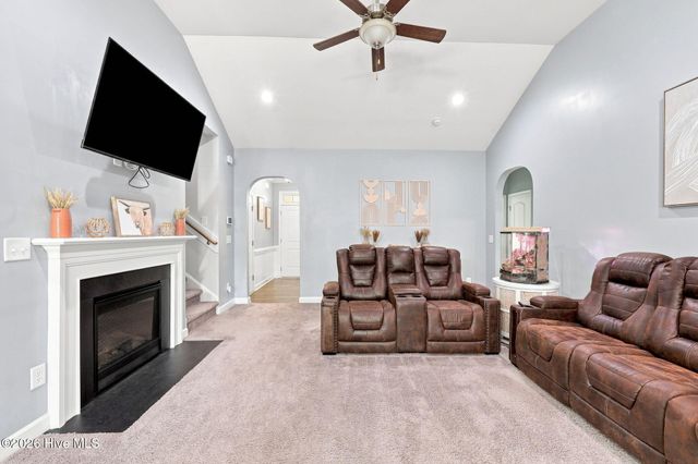 4205 Irwin Drive, Aberdeen, NC 28315