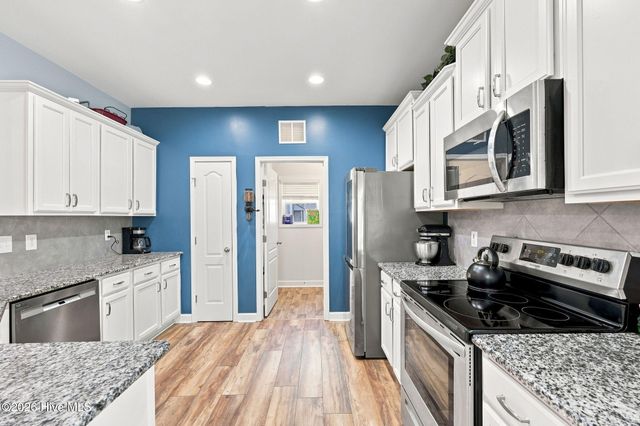 4205 Irwin Drive, Aberdeen, NC 28315
