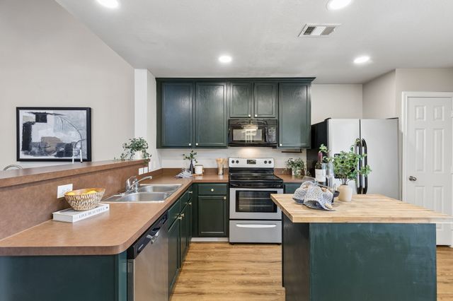 9028 Wild Rose Lane, Cross Roads, TX 76227