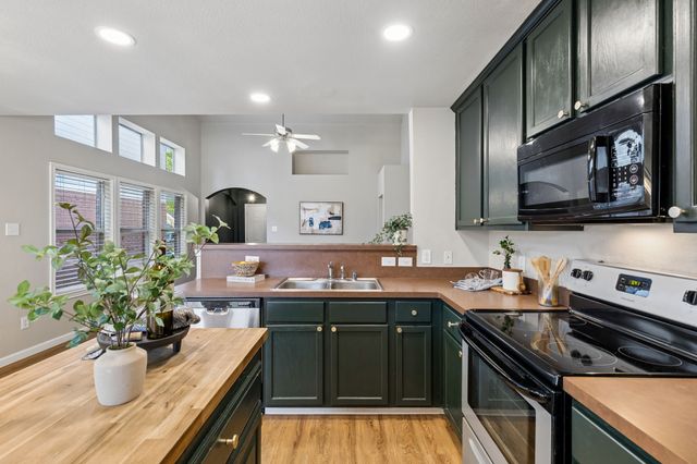 9028 Wild Rose Lane, Cross Roads, TX 76227