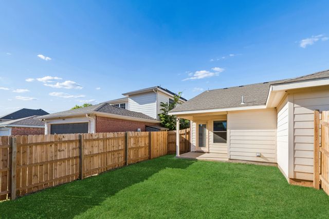 9028 Wild Rose Lane, Cross Roads, TX 76227