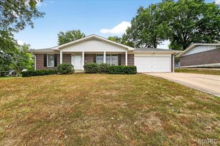 810 Fairview Drive, Washington, MO 63090