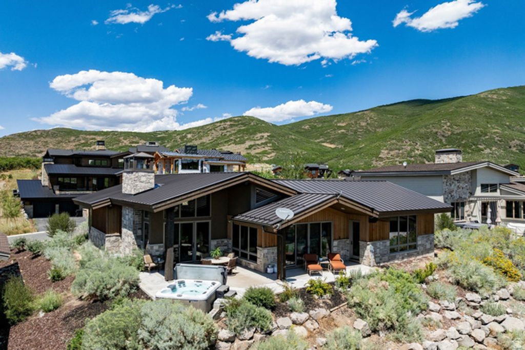 1222 E BLACK HAWK WAY, Hideout, UT 84036 — photo 3