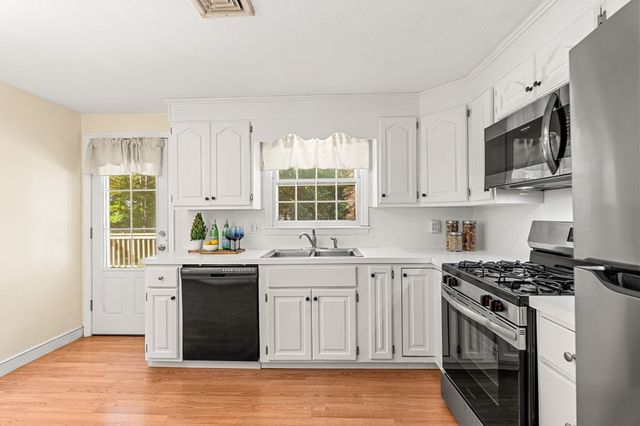72 Alden Road, Holliston, MA 01746