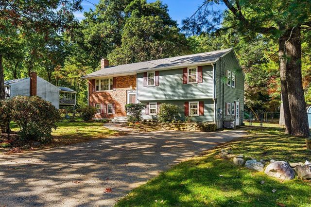 72 Alden Road, Holliston, MA 01746