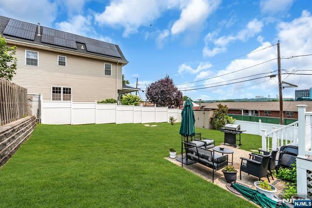 200 Cedar Street, Ridgefield Park, NJ 07660