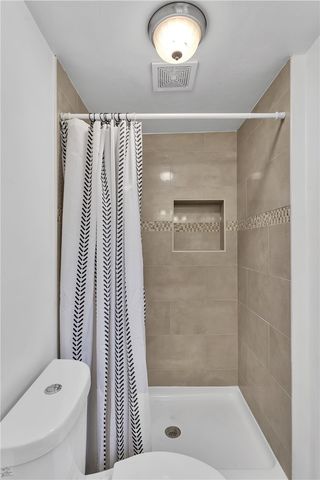 857 Flemington St, Greenfield, PA 15217