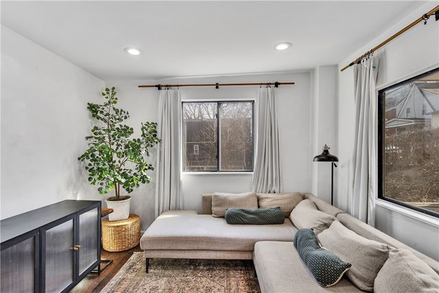 857 Flemington St, Greenfield, PA 15217