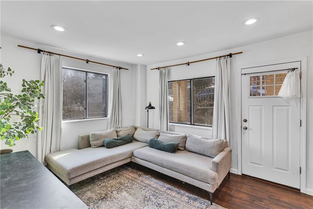 857 Flemington St, Greenfield, PA 15217