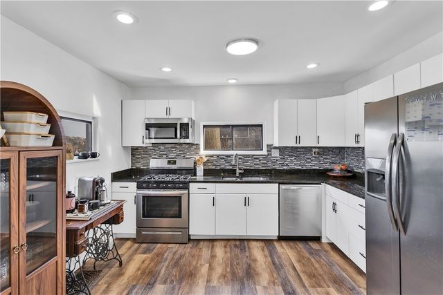 857 Flemington St, Greenfield, PA 15217