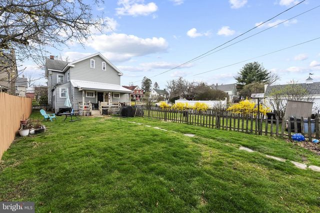 537-539 W 1ST AVE, Parkesburg, PA 19365