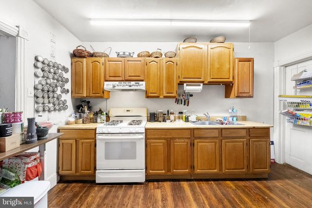 537-539 W 1ST AVE, Parkesburg, PA 19365