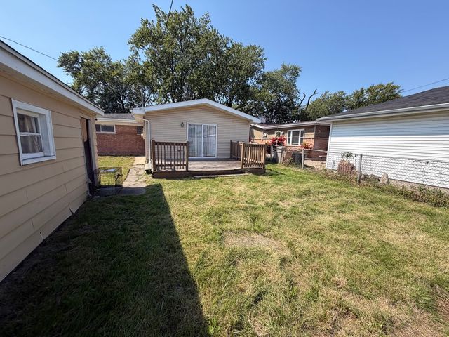 1445 Burnham Avenue, Calumet City, IL 60409