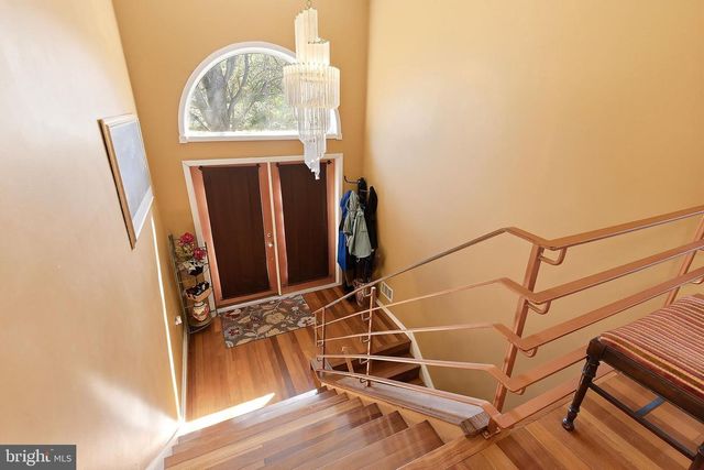 801 HUGHES DR, Hamilton, NJ 08690