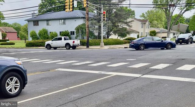 801 HUGHES DR, Hamilton, NJ 08690