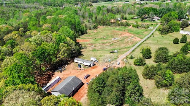 221 Cullen Lane, Statesville, NC 28625
